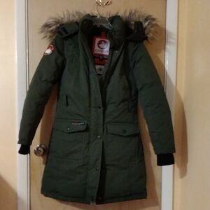 Canada Weather Gear Women's Olive Ski Jacket with Fur Hood